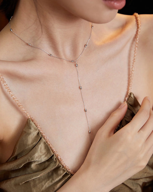 Choosing the Right Necklace for Every Top