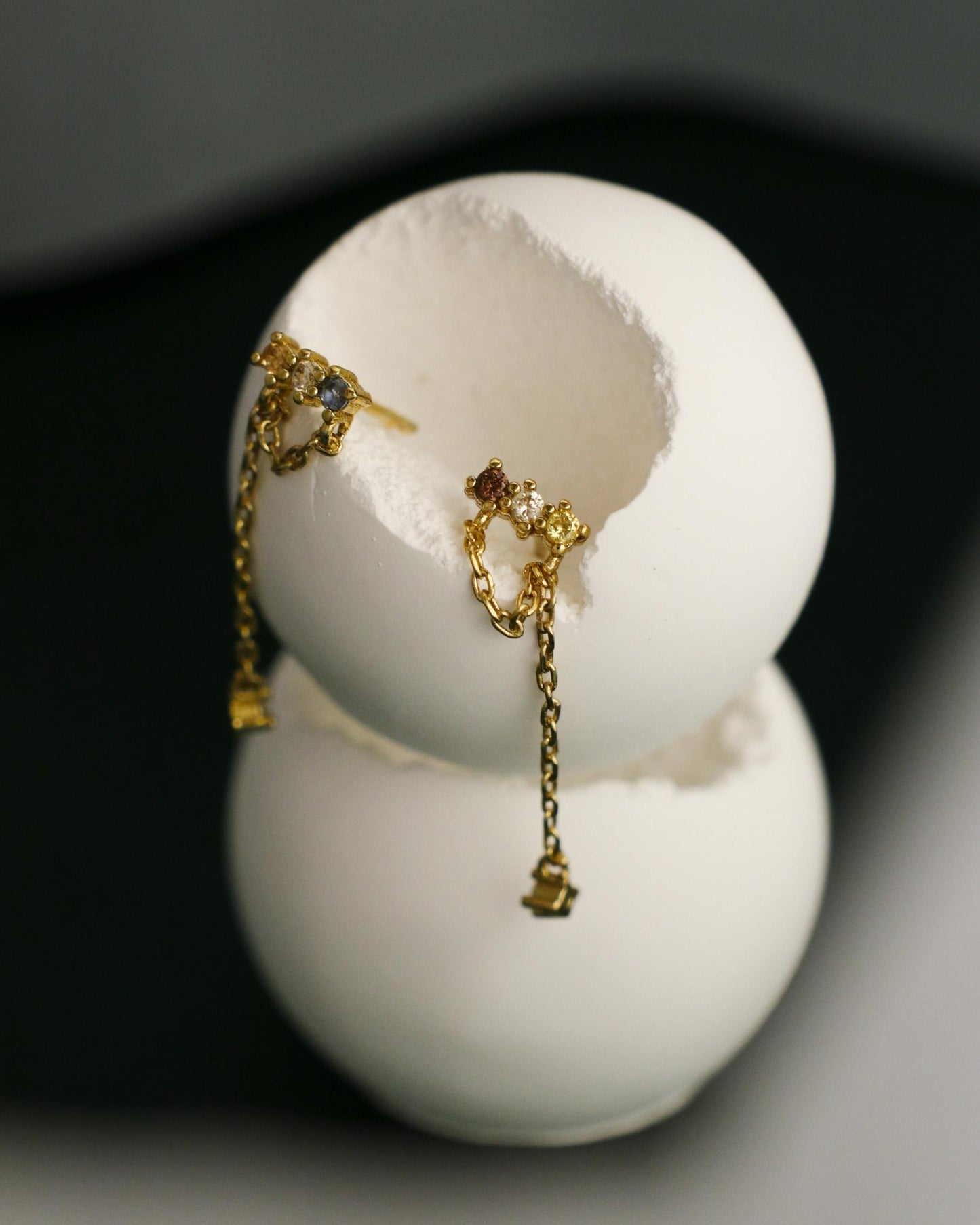dangling chain and zirconia earrings