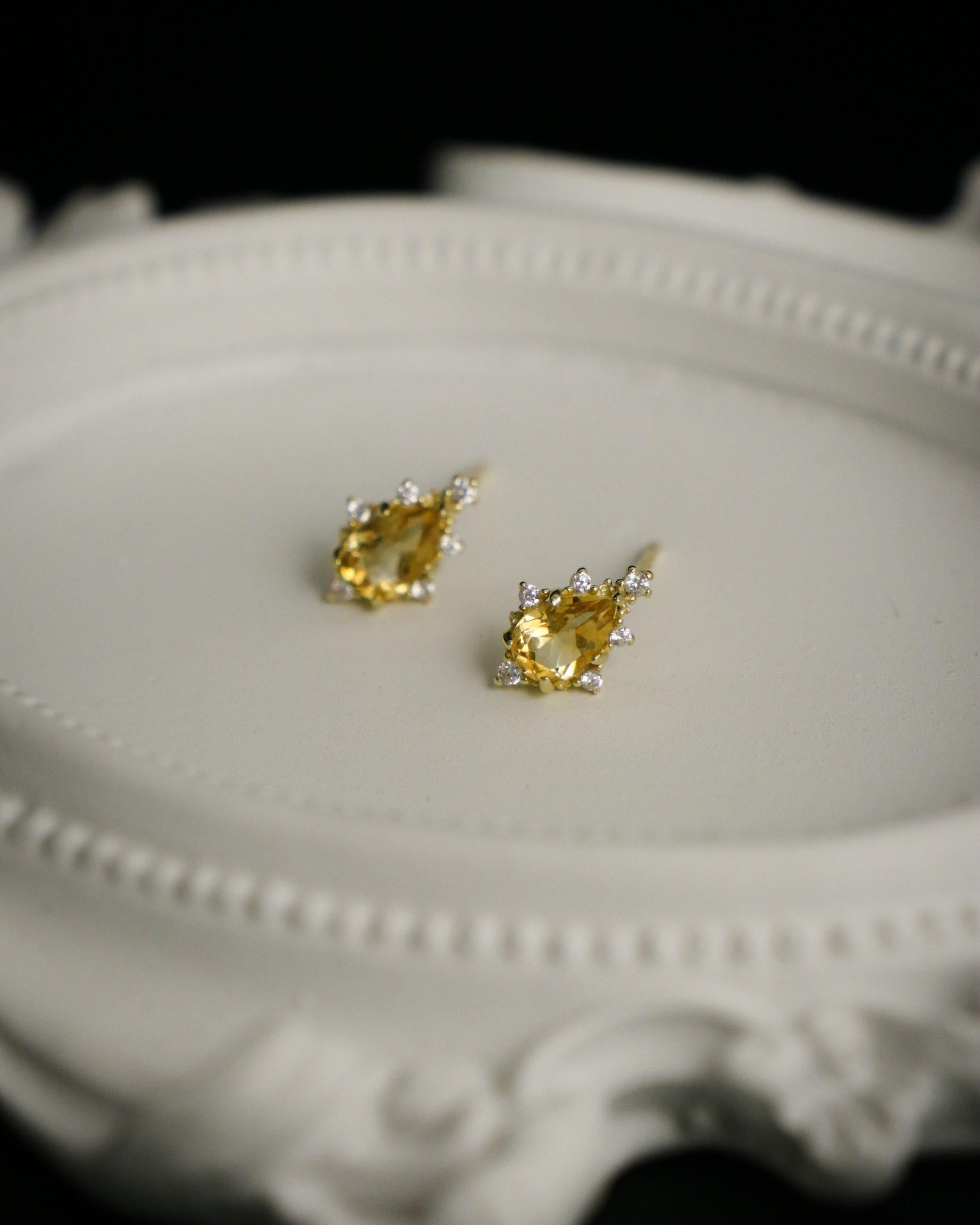 yellow crystal and zirconia stud earrings