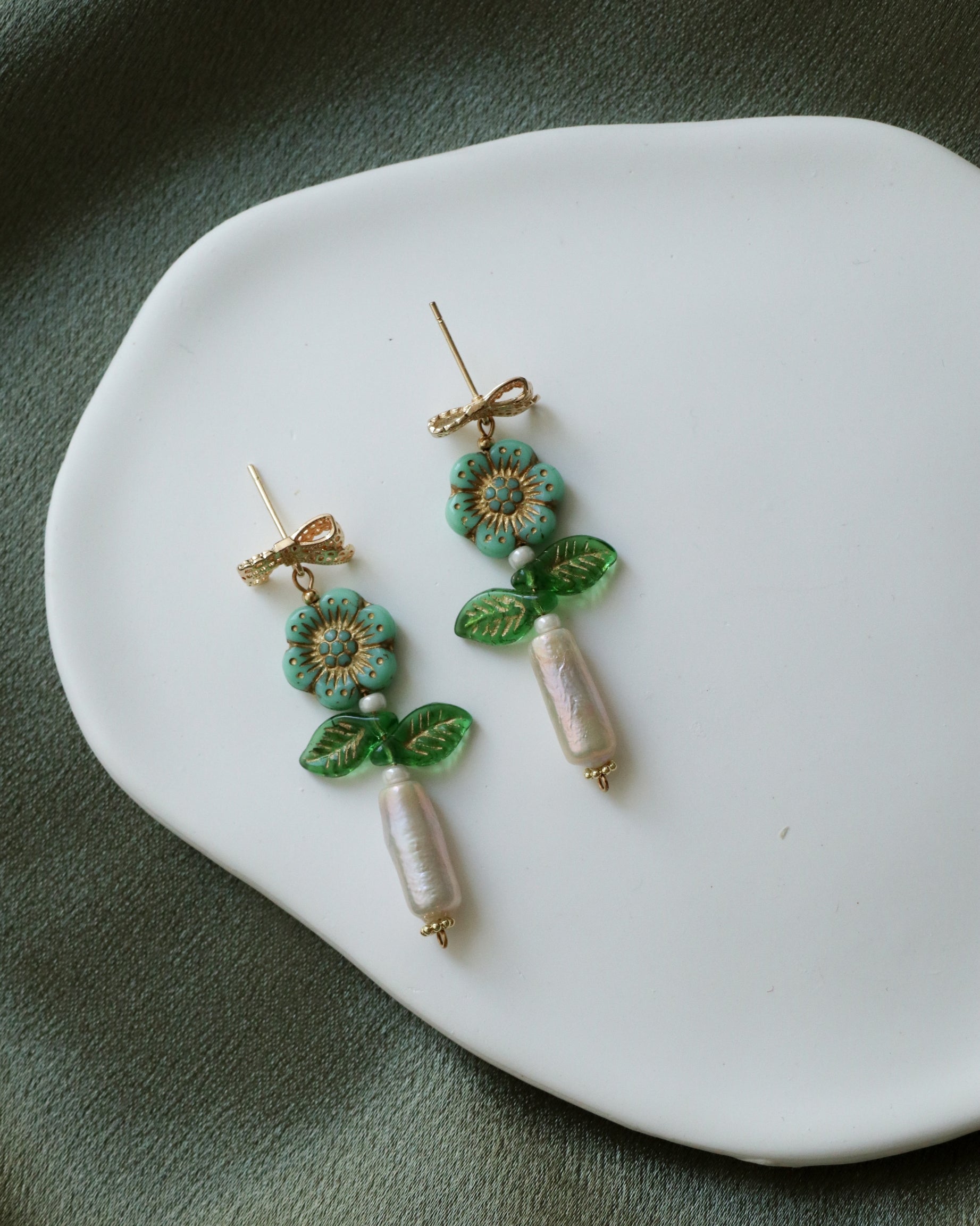 dangling flower earrings