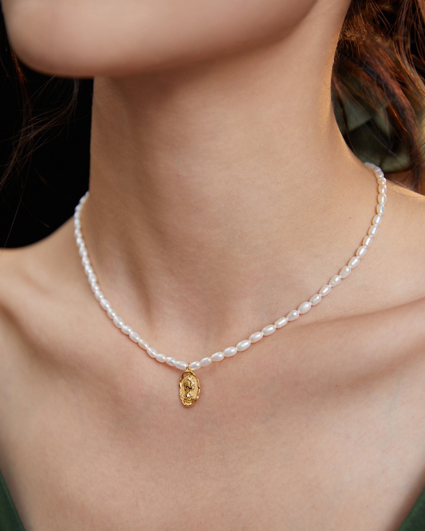 Coin Pendant Pearl Necklace