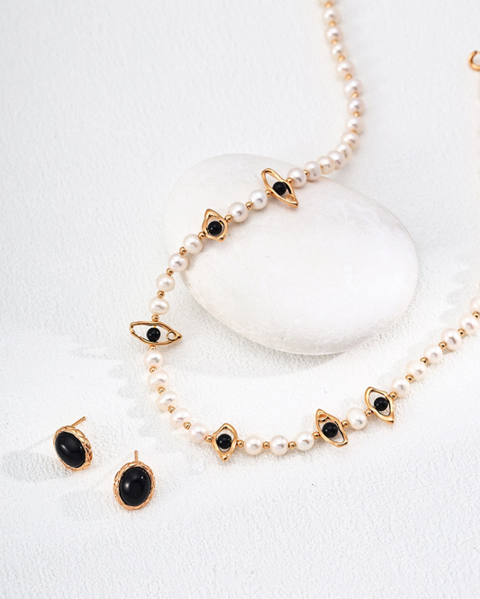 Mystic Eye Pearl Necklace