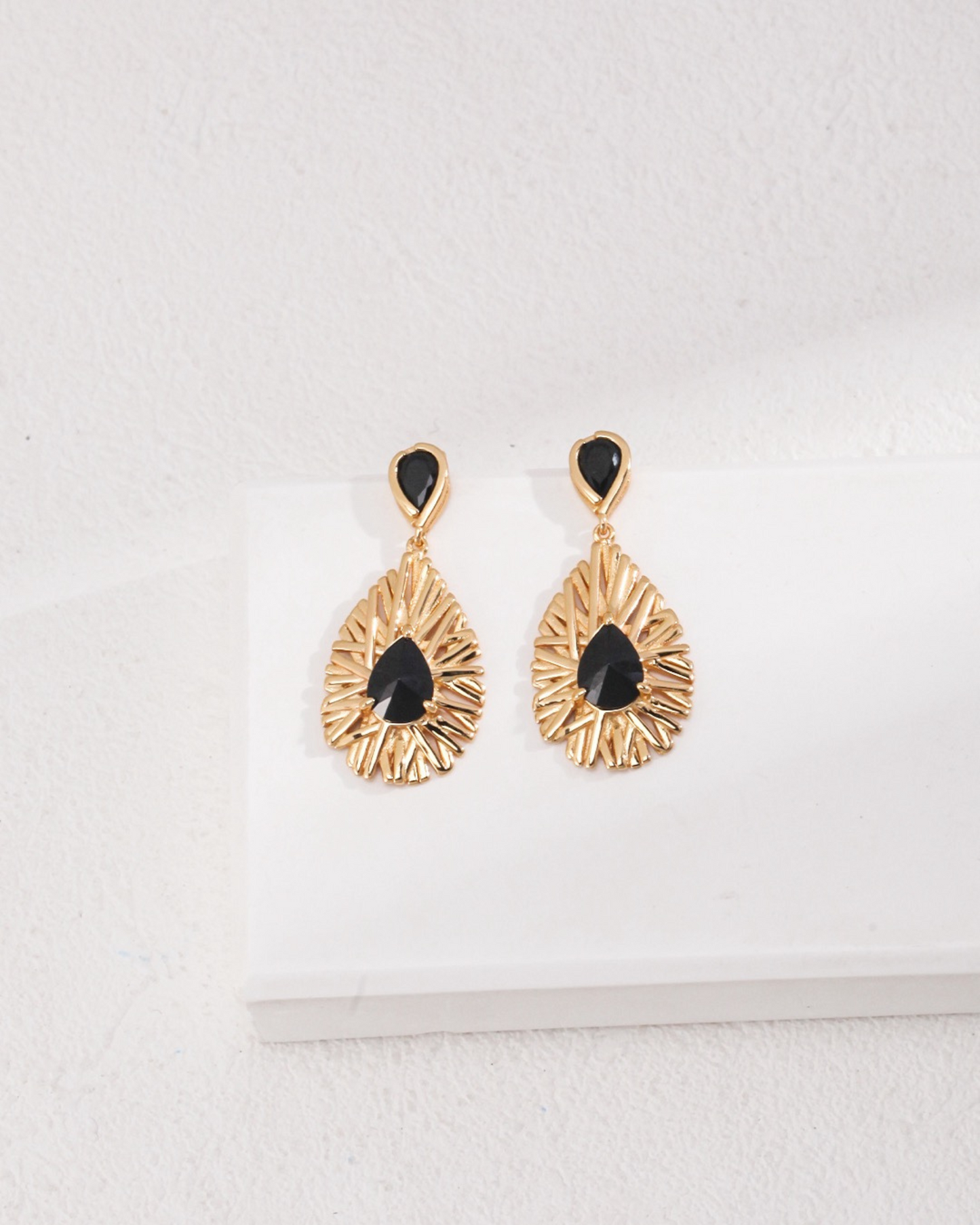 Black Teardrop Earrings