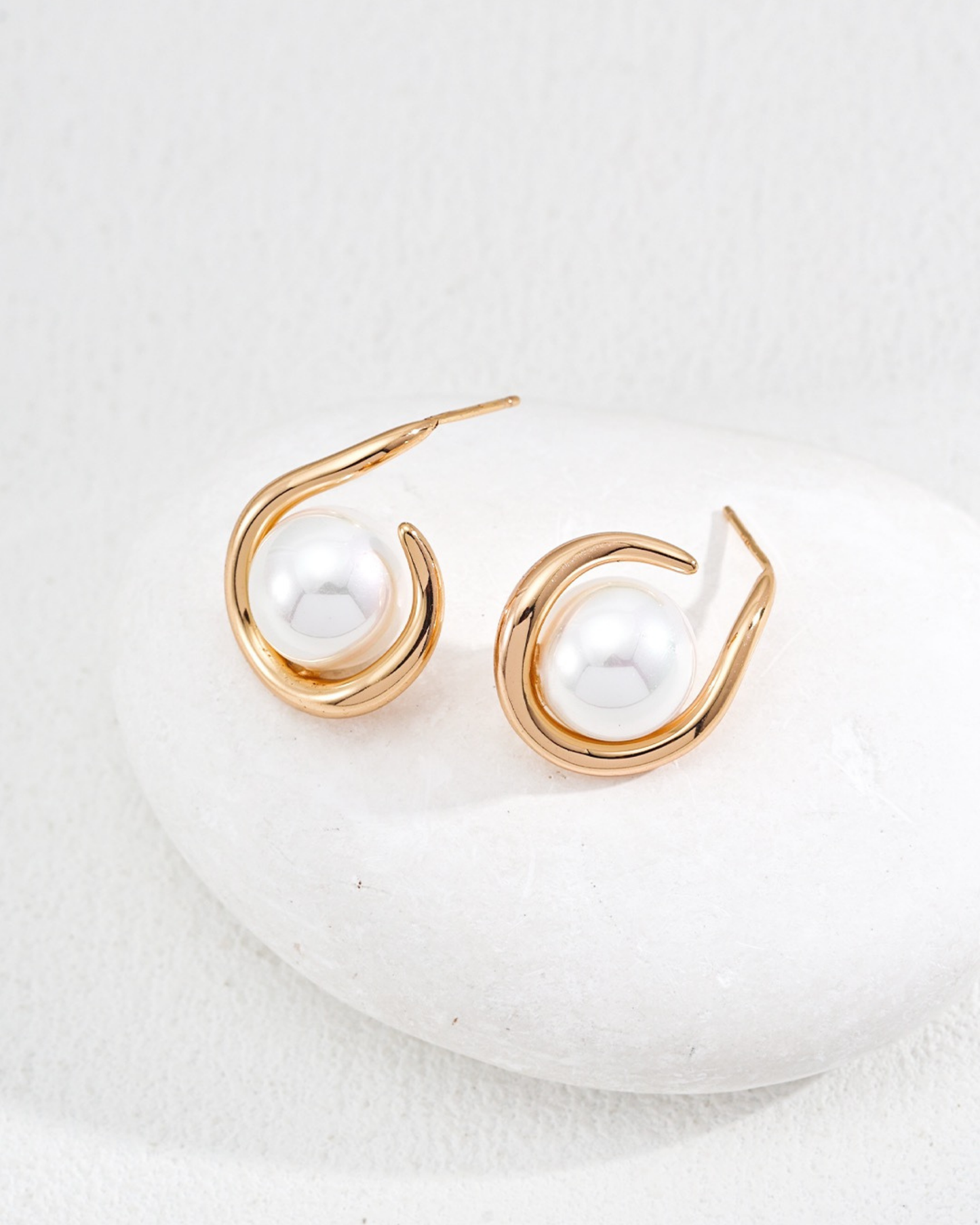 Embrace Pearl Hoop Earrings