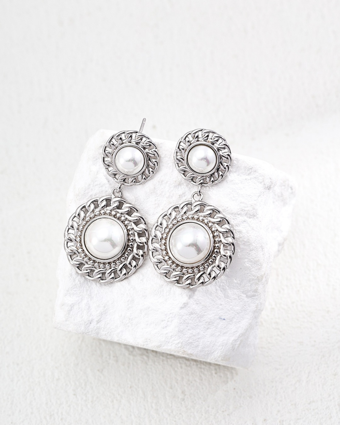 Vintage Chain Halo Pearl Drop Earrings