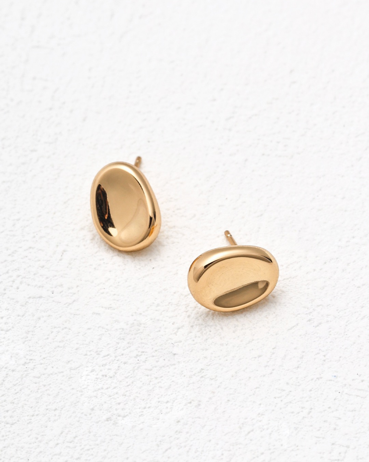 Classic Pebble Stud Earrings