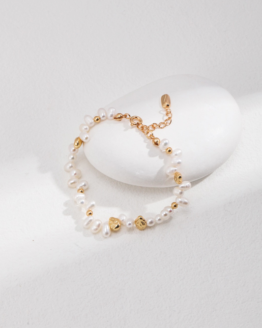 Gold Beads and Pearls Bracelet
