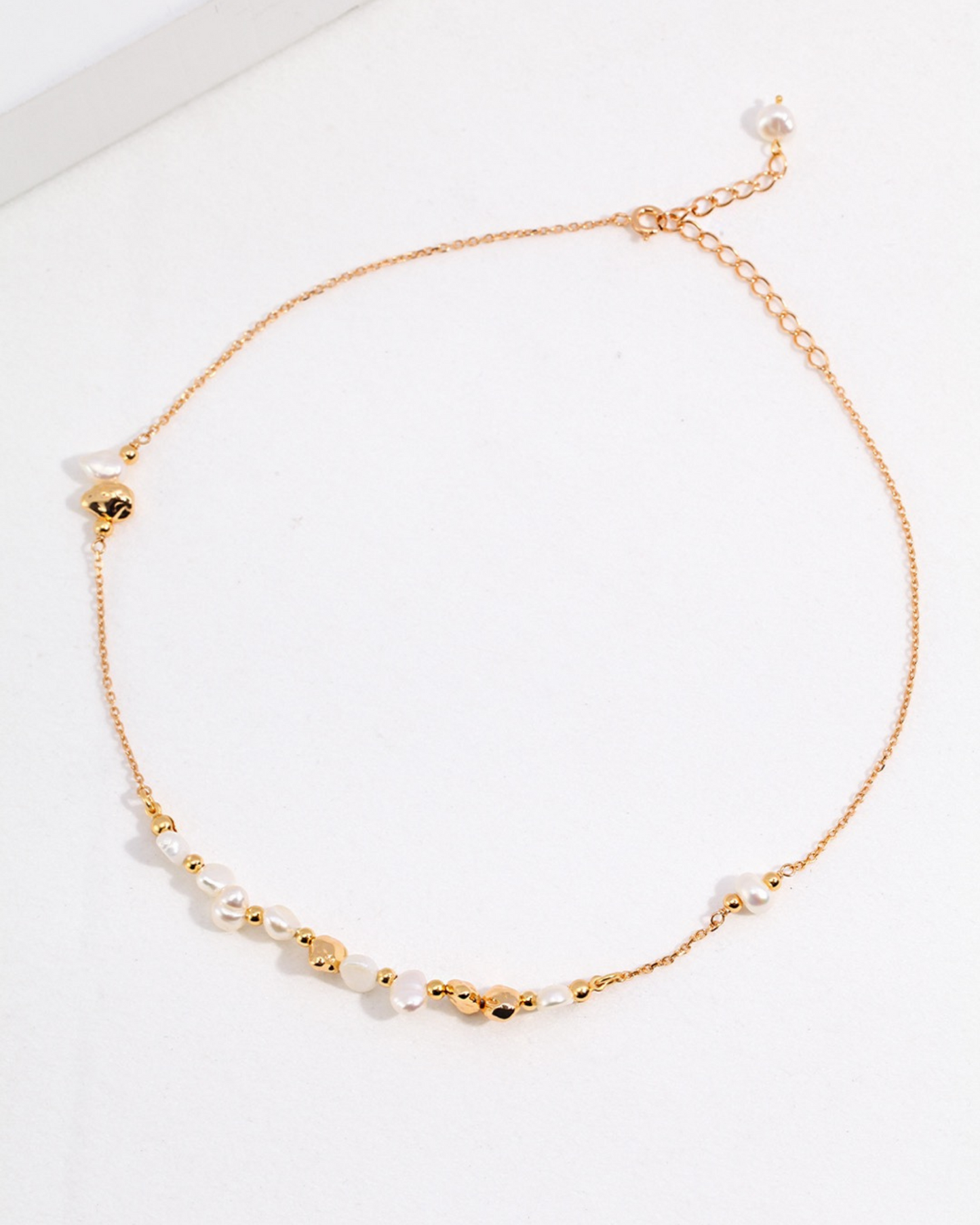 Pearl and Gold Beads Necklace